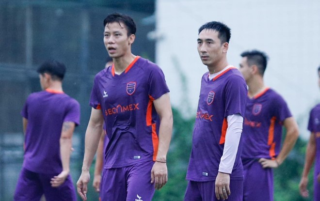Bình Dương, Hoàng Anh Gia Lai từng bước hoàn thiện đội hình cho V.League