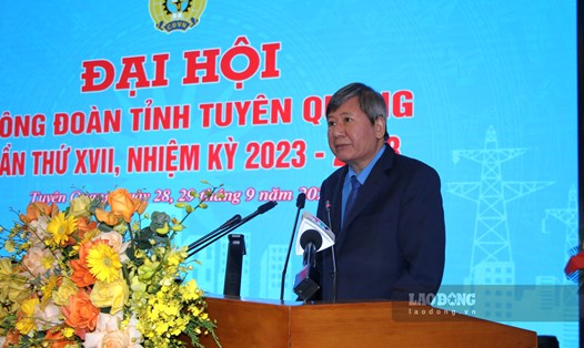 Phó chủ tịch Thường trực Tổng LĐLĐ Việt Nam Trần Thanh Hải phát biểu tại Đại hội. Ảnh: Lam Thanh