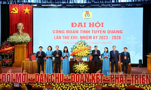 Đại hội Công đoàn tỉnh Tuyên Quang lần thứ XVII, nhiệm kỳ 2023 - 2028. Ảnh: Lam Thanh