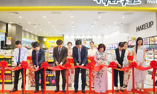 Matsumoto Kiyoshi (Matsukiyo), chuỗi bán lẻ hàng đầu Nhật Bản về làm đẹp và chăm sóc sức khỏe chính thức khai trương cửa hàng đầu tiên tại Hà Nội. Ảnh: DN cung cấp