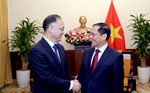 Quan hệ Việt Nam - Trung Quốc duy trì đà phát triển tích cực