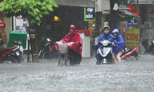 Nhiều tỉnh thành của Việt Nam dự báo có mưa to do ảnh hưởng của hoàn lưu bão Saola. Ảnh minh họa: Tô Thế