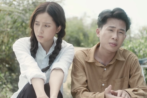 Jack và bạn gái cũ Thiên An. Ảnh: MV Bạc phận