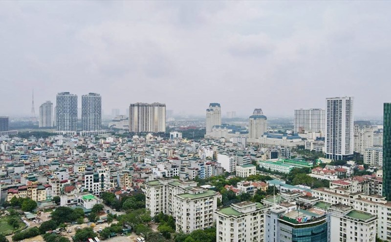 Chuyên gia cho rằng, nhà đầu tư nên cân nhắc trước khi quyết định xuống tiền thời điểm này. Ảnh: Phan Anh