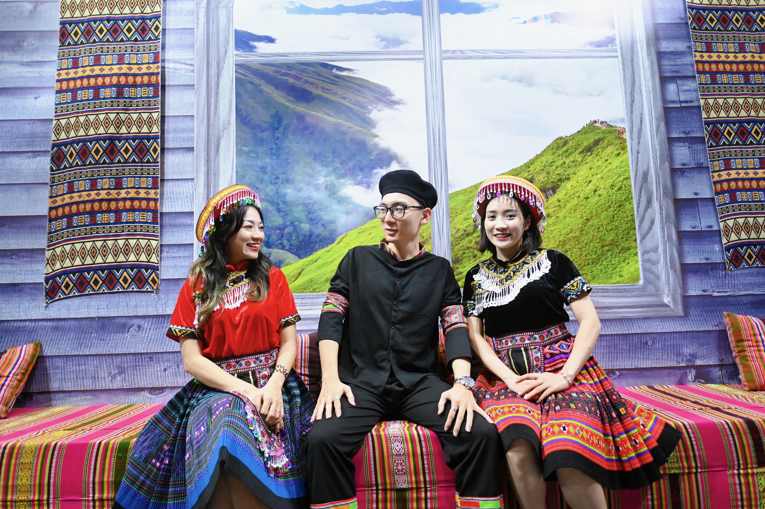 Chợ phiên Vietravel diễn ra tại phố đi bộ hồ Hoàn Kiếm từ 29.9 - 1.10.