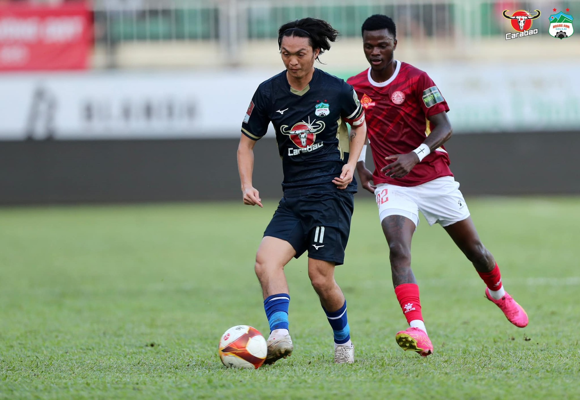 Tiền vệ Nguyễn Tuấn Anh sẽ tiếp tục đóng vai trò trụ cột cho Hoàng Anh Gia Lai ở V.League 2023-2024. Ảnh: Fanpage CLB HAGL
