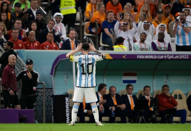 Van Gaal affirmed that Messi and Argentina were arranged to win the World Cup