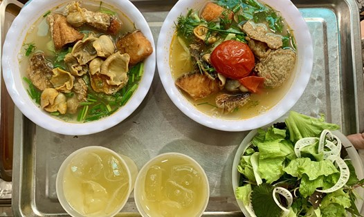 Bát bún đầu cá tại quán bà Luyến. Ảnh: Nhật Minh