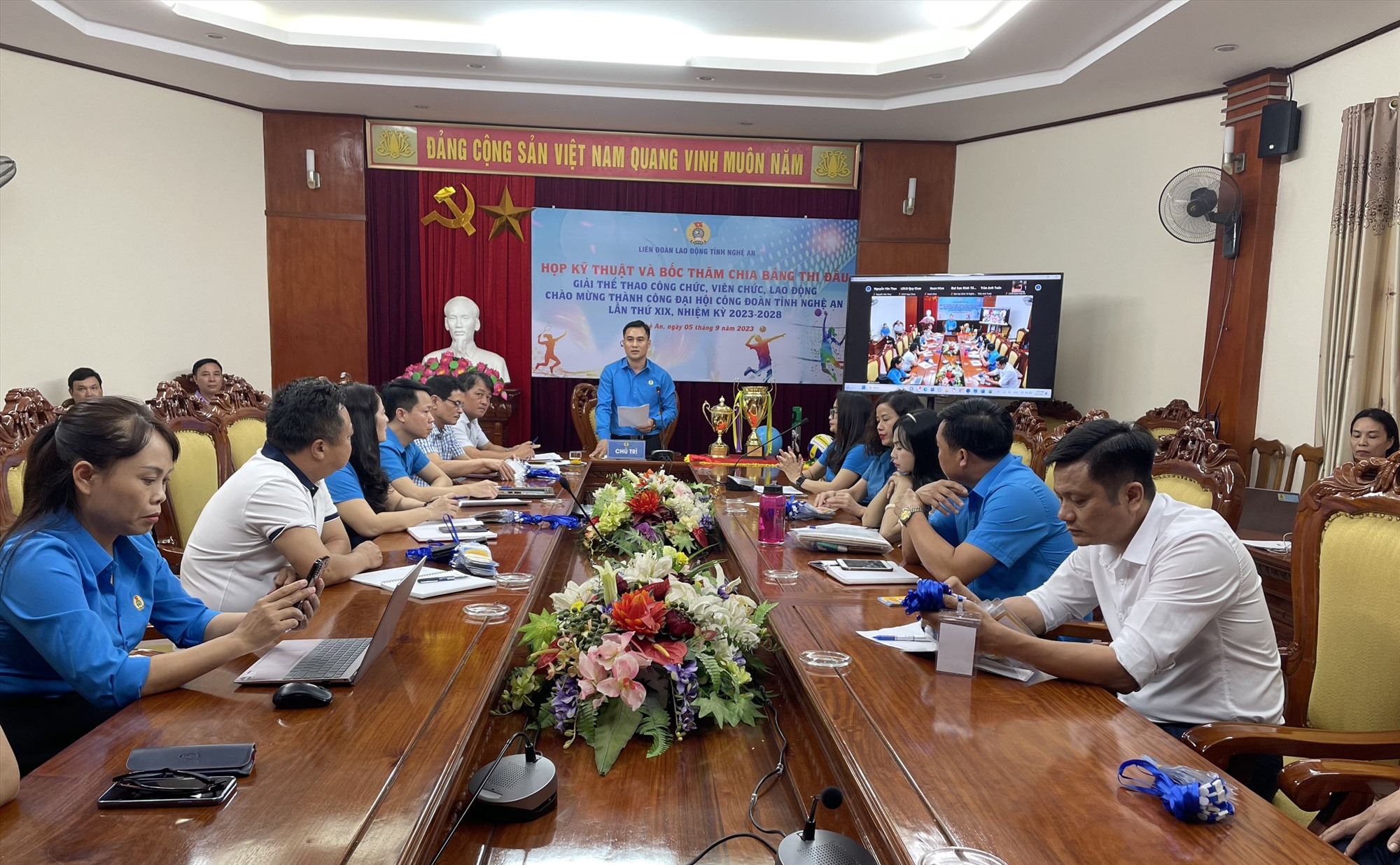 Toàn cảnh buổi Hội nghị kỹ thuật và bốc thăm chia bảng giải thể thao công chức, viên chức và người lao động tỉnh Nghệ An.  Ảnh: Văn An