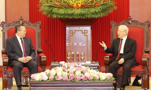 Tổng Bí thư Nguyễn Phú Trọng tiếp Trưởng Ban Liên lạc Đối ngoại Trung ương Đảng Cộng sản Trung Quốc Lưu Kiến Siêu. Ảnh: TTXVN