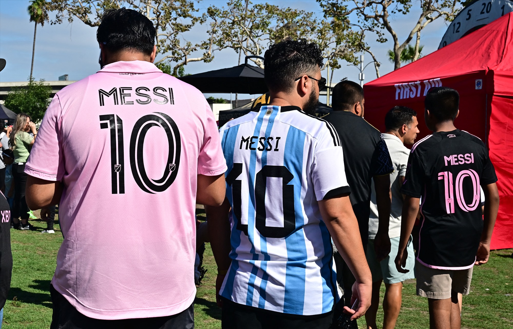 Sự hâm mộ dành cho Messi được cảm nhận ở mọi nơi. Ảnh: AFP