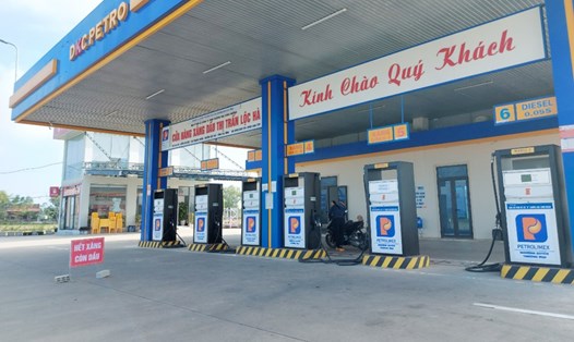 Một cây xăng mang thương hiệu DKC Petro tại Hà Tĩnh. Ảnh: Trần Tuấn.