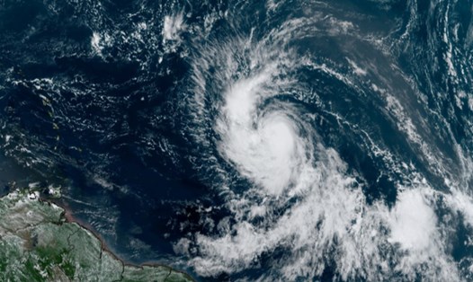 Ảnh vệ tinh bão Lee, cơn bão mới nhất ở Đại Tây Dương. Ảnh: NOAA