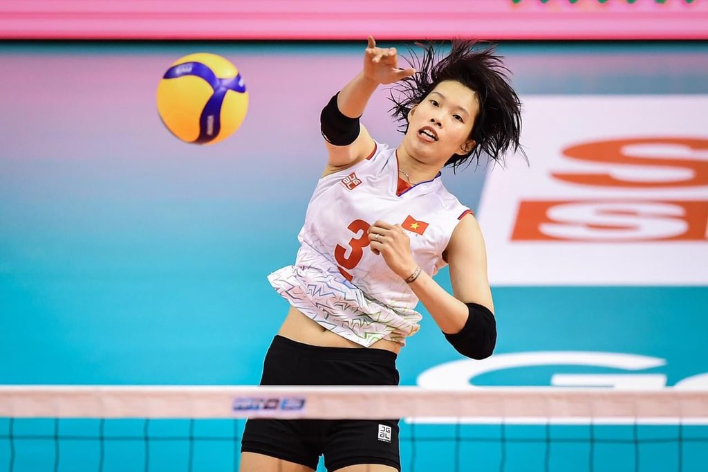 Thanh Thuý là vận động viên ghi điểm chủ lực của tuyển bóng chuyền nữ Việt Nam tại giải châu Á 2023. Ảnh: AVC