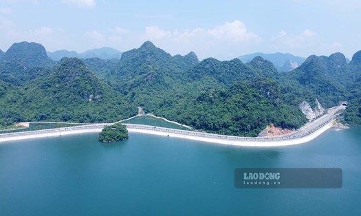 Đường bao biển Hạ Long - Cẩm Phả khánh thành ngày 30.4.2023