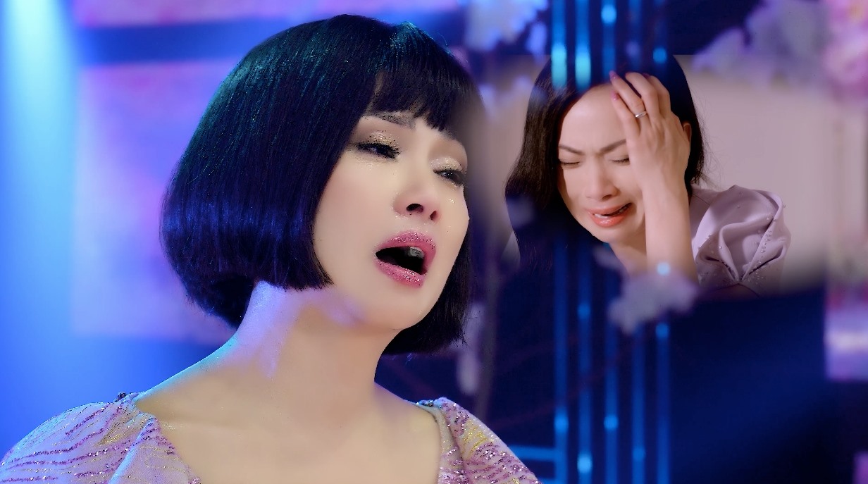 Hà Phương bật khóc trong MV. Ảnh: NSCC.