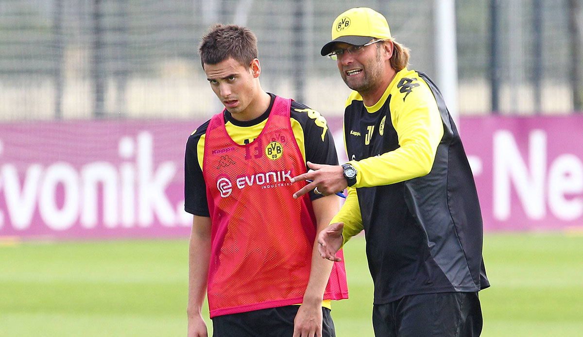 Trung vệ Damien Le Tallec từng là học trò của huấn luyện viên Jurgen Klopp trong màu áo câu lạc bộ Dortmund. Ảnh: Hà Nội FC