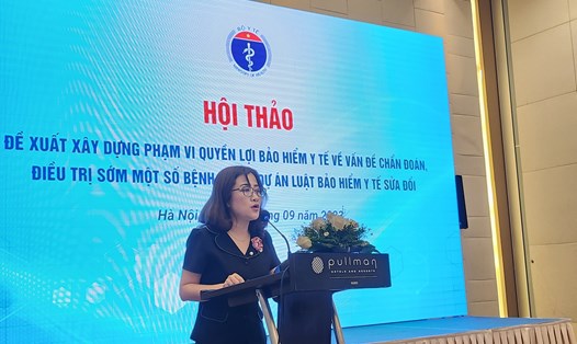 Bà Trần Thị Trang - quyền Vụ trưởng Vụ Bảo hiểm y tế, Bộ Y tế nói về đề xuất chi trả bảo hiểm khi sàng lọc ung thư cổ tử cung, ung thư vú. Ảnh: Hương Giang