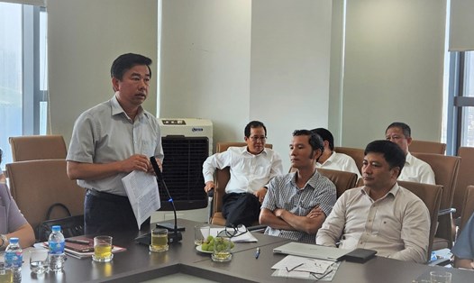 Đại biểu Nguyễn Minh Đức trao đổi tại hội thảo. Ảnh: Việt Tuấn