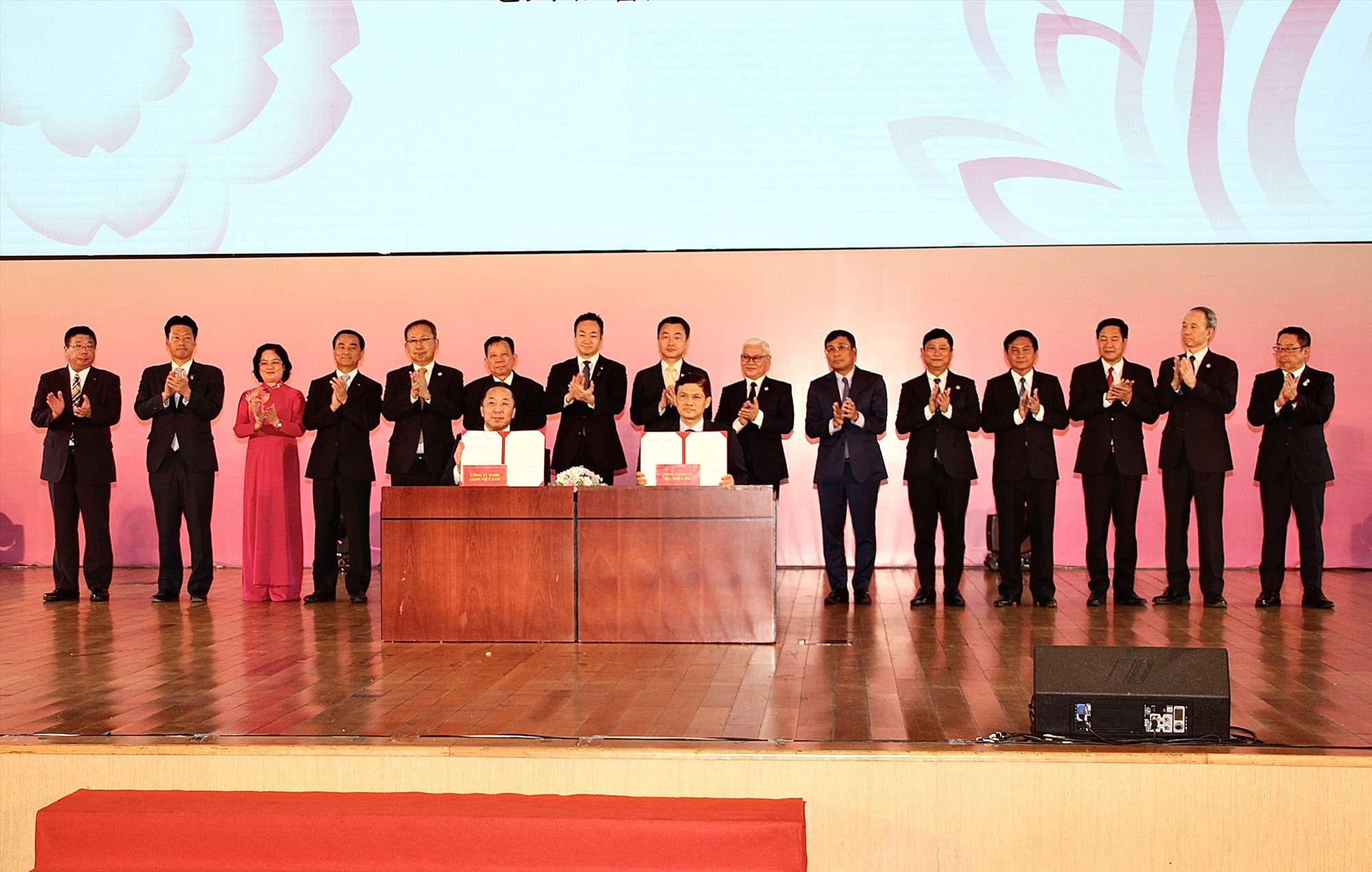 Becamex IDC Corporation は、AEON Vietnam Company Limited と協力協定を締結しました。 写真：BD普及委員会