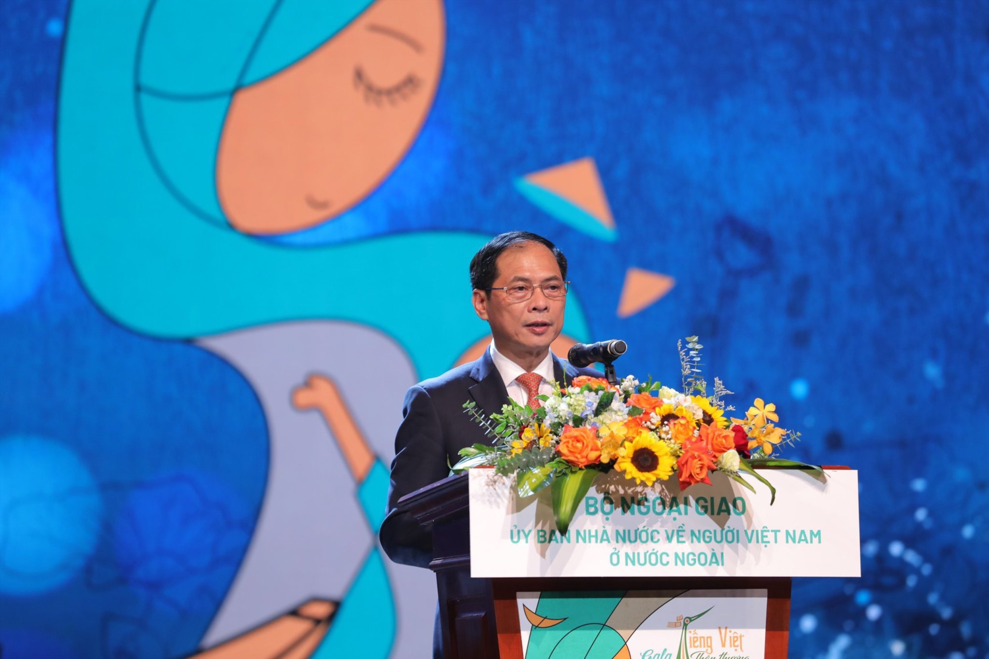Bộ trưởng Bộ Ngoại giao Bùi Thanh Sơn phát biểu khai mạc. Ảnh: BNG