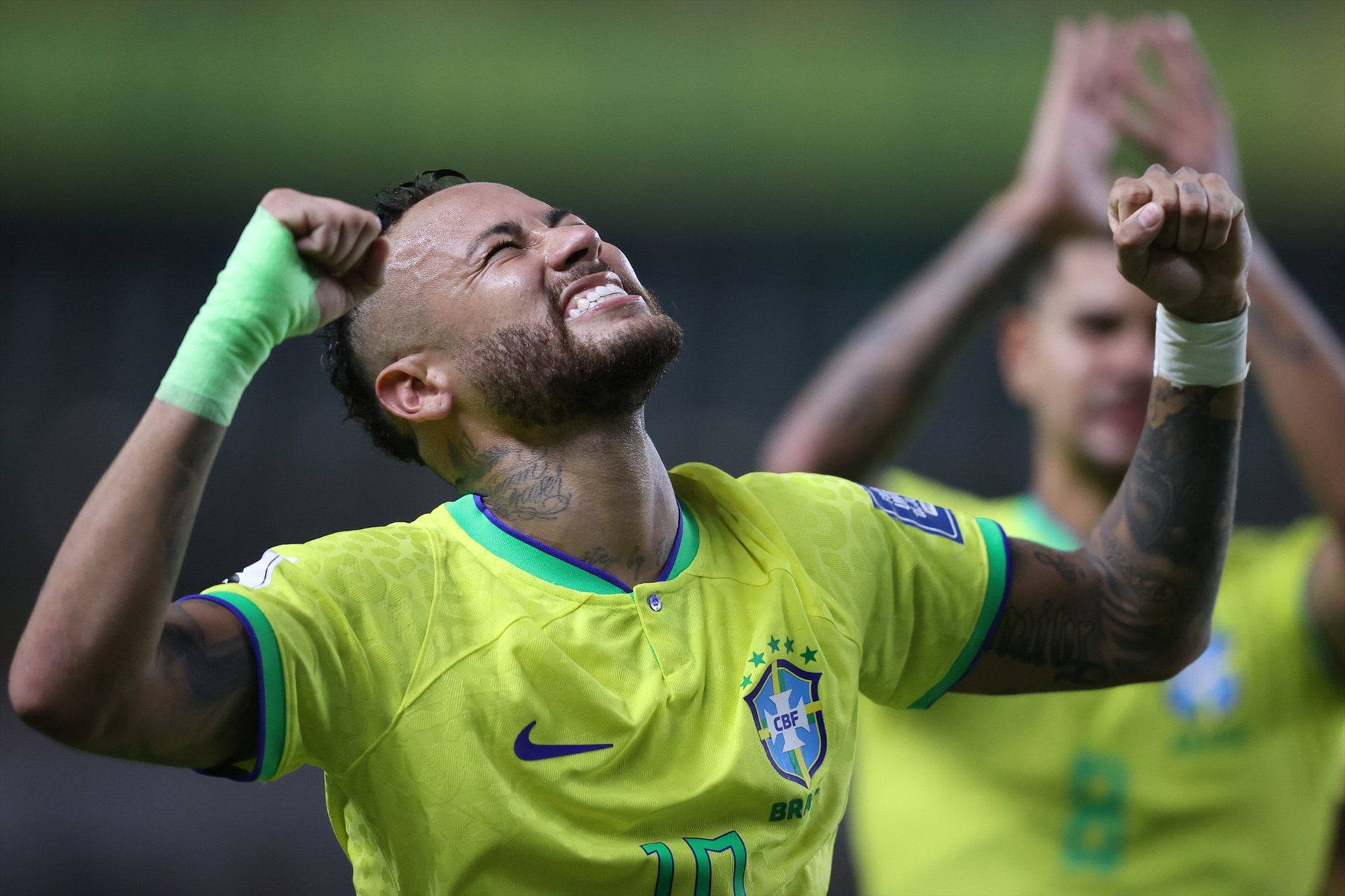 Neymar có bàn thắng thứ 78 cho Brazil, vượt qua Vua bóng đá Pele