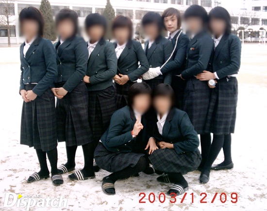 Hình ảnh Kim Hieora thời học trung học bị tố bạo lực học đường. Ảnh: Dispatch