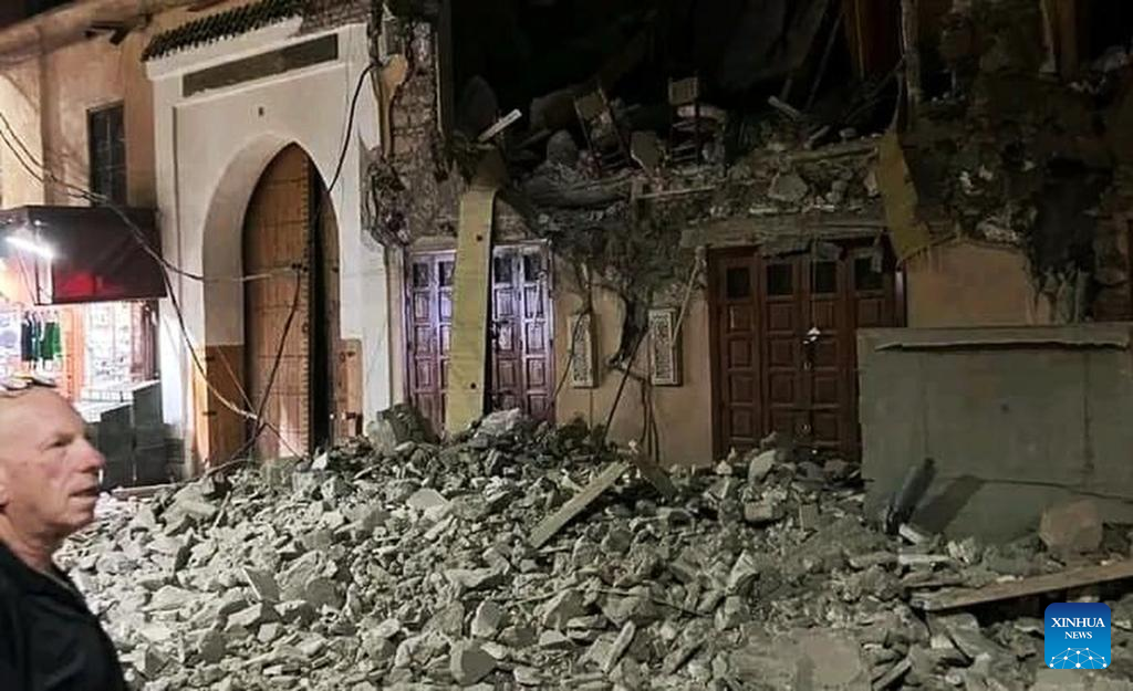 Đống đổ nát ở Marrakesh sau động đất. Ảnh: Xinhua