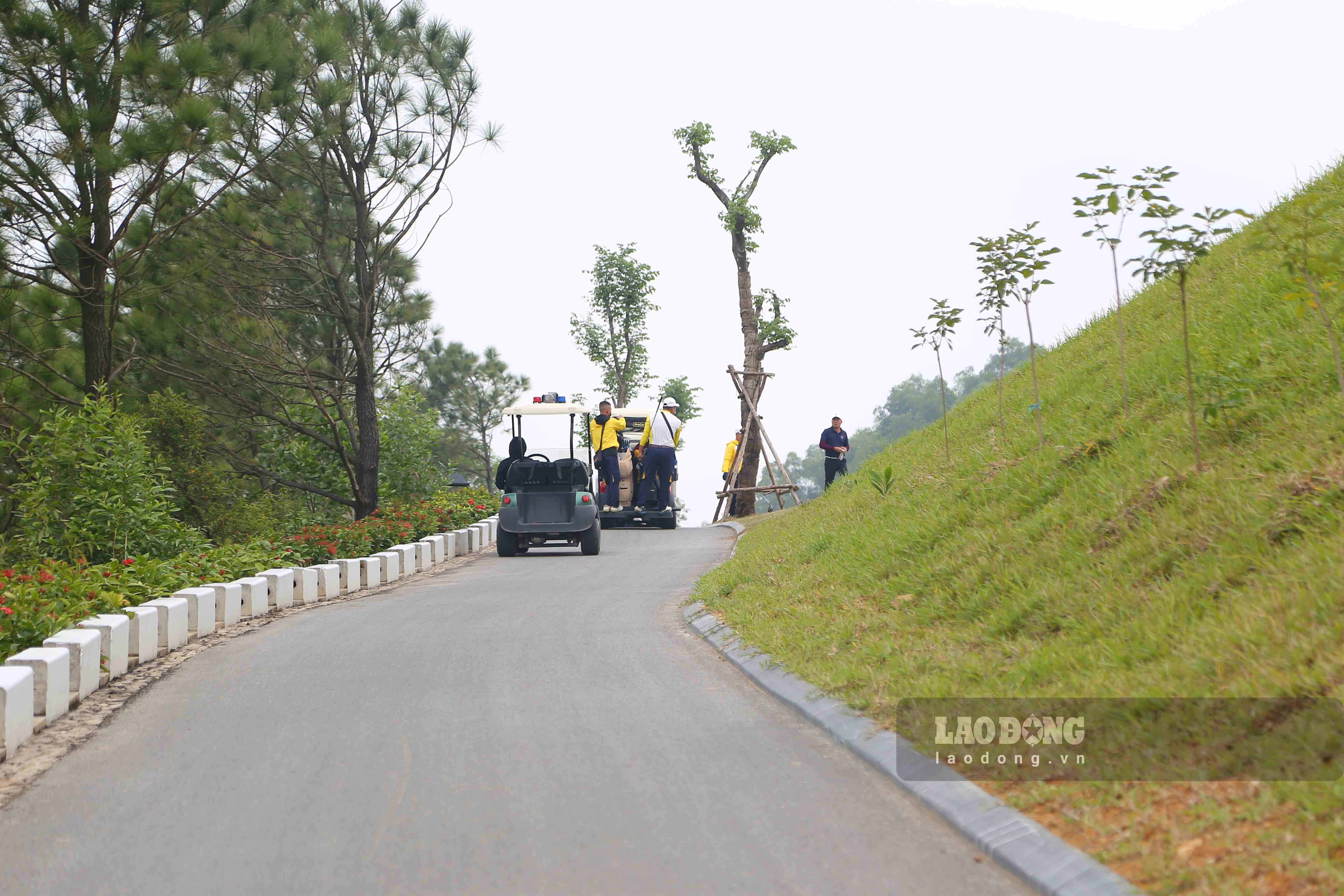 Với vị trí thuận lợi, nằm cạnh các KCN lớn của hai tỉnh Bắc Ninh và Bắc Giang, cũng như có thể di chuyển thuận lợi từ TP Hà Nội (cách 38km) và tỉnh Thái Nguyên nên hiện trung bình mỗi ngày, sân golf Việt Yên đã trở thành điểm đến mới cho các golfer, mỗi ngày trung bình hút hàng trăm golfer đến chơi.