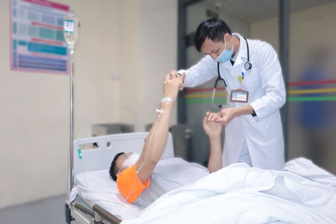 Tắm nước lạnh tốt cho sức khỏe nhưng vẫn có tác dụng phụ