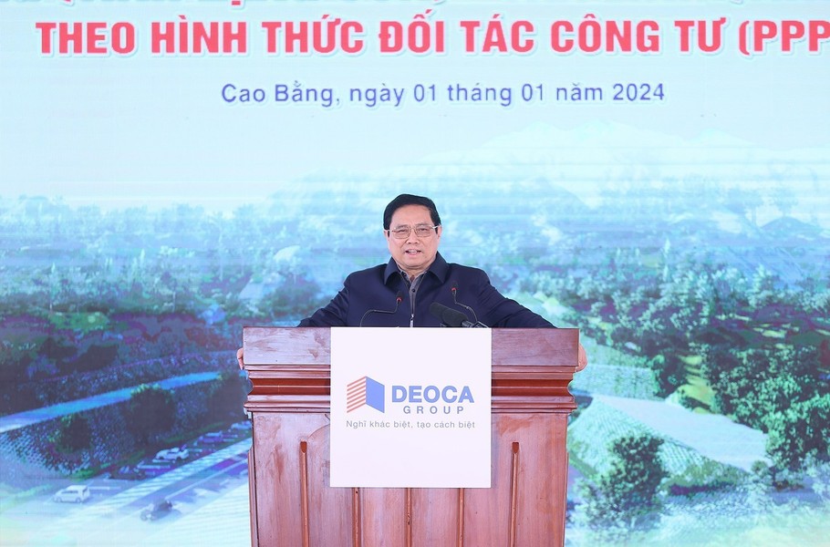 Thủ tướng Phạm Minh Chính dự lễ khởi công dự án cao tốc Đồng Đăng - Trà Lĩnh. Ảnh: An Trịnh