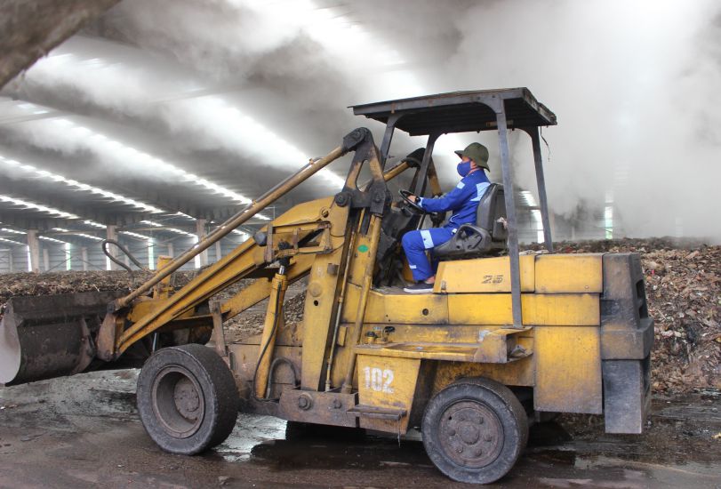 Khu xử lý chất thải ở xã Quang Trung, huyện Thống Nhất quá tải. Ảnh: Hà Anh Chiến