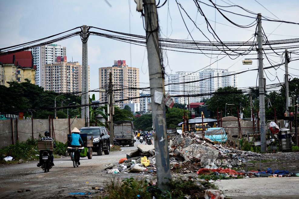 Dự án Vành đai 2,5 chậm tiến độ, ảnh hưởng nghiêm trọng đến cuộc sống của người dân. Ảnh: TG