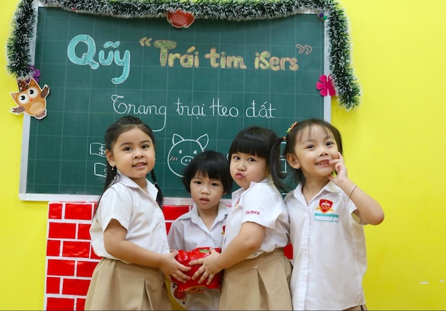 iSers Ninh Thuận tích cực tham gia chiến dịch “Trang trại heo đất” gây quỹ.