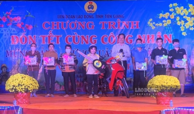 Công đoàn Tiền Giang triển khai chăm lo cho công nhân dịp Tết