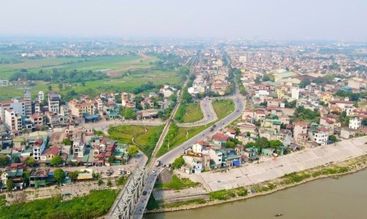 Hạ tầng giao thông tại thị trấn Yên Viên (huyện Gia Lâm, Hà Nội). Ảnh: Hanoi.gov.vn