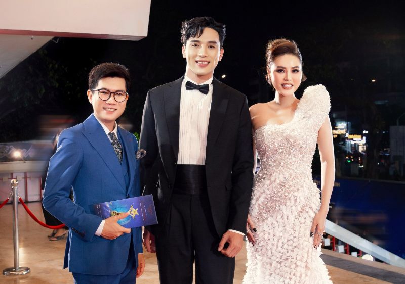 Đạo diễn Jos Tuấn Dũng cùng với diễn viên Thuận Nguyễn và Hoa hậu Di Khả Hân. Ảnh: Nhân vật cung cấp