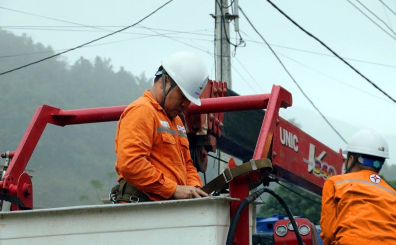 Trang thiết bị bảo hộ luôn được chuẩn bị để đảm bảo an toàn. Ảnh: Đinh Đại