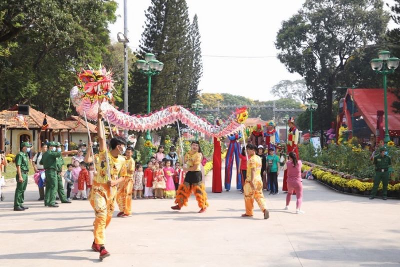 Qua 3 năm tổ chức, Lễ hội Tết Việt năm 2024 tiếp tục khẳng định lợi thế và tiềm năng phát triển của một sản phẩm văn hóa, du lịch độc đáo. Ảnh: Di Py