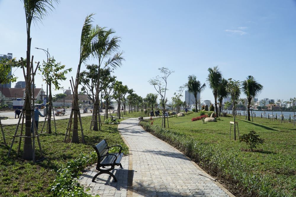 Công viên bờ sông Sài Gòn đang dần hoàn thiện. 