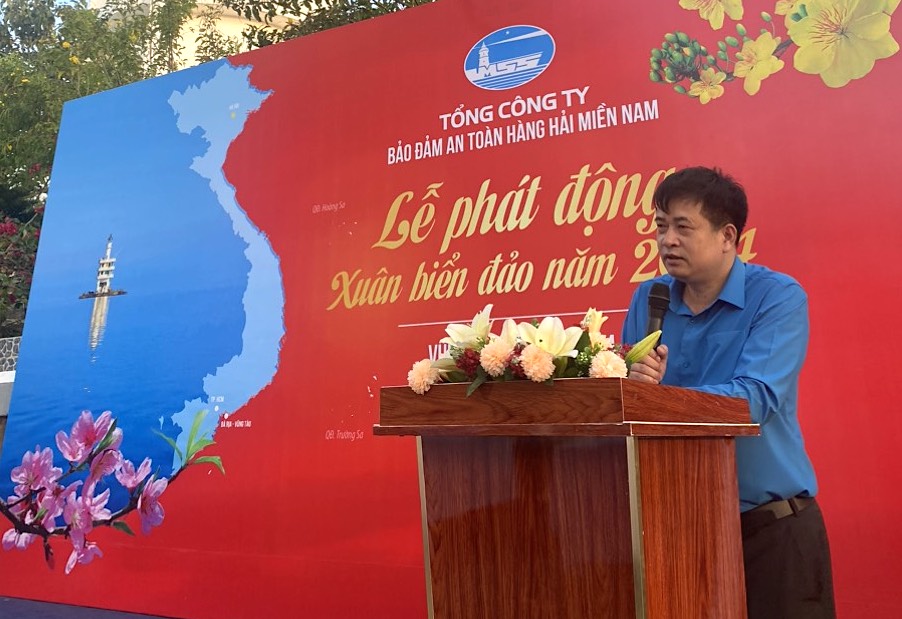 Ông Phạm Hoài Phương, Chủ tịch Công đoàn Giao thông Vận tải Việt Nam phát biểu tại chương trình. Ảnh: CĐGTVTVN