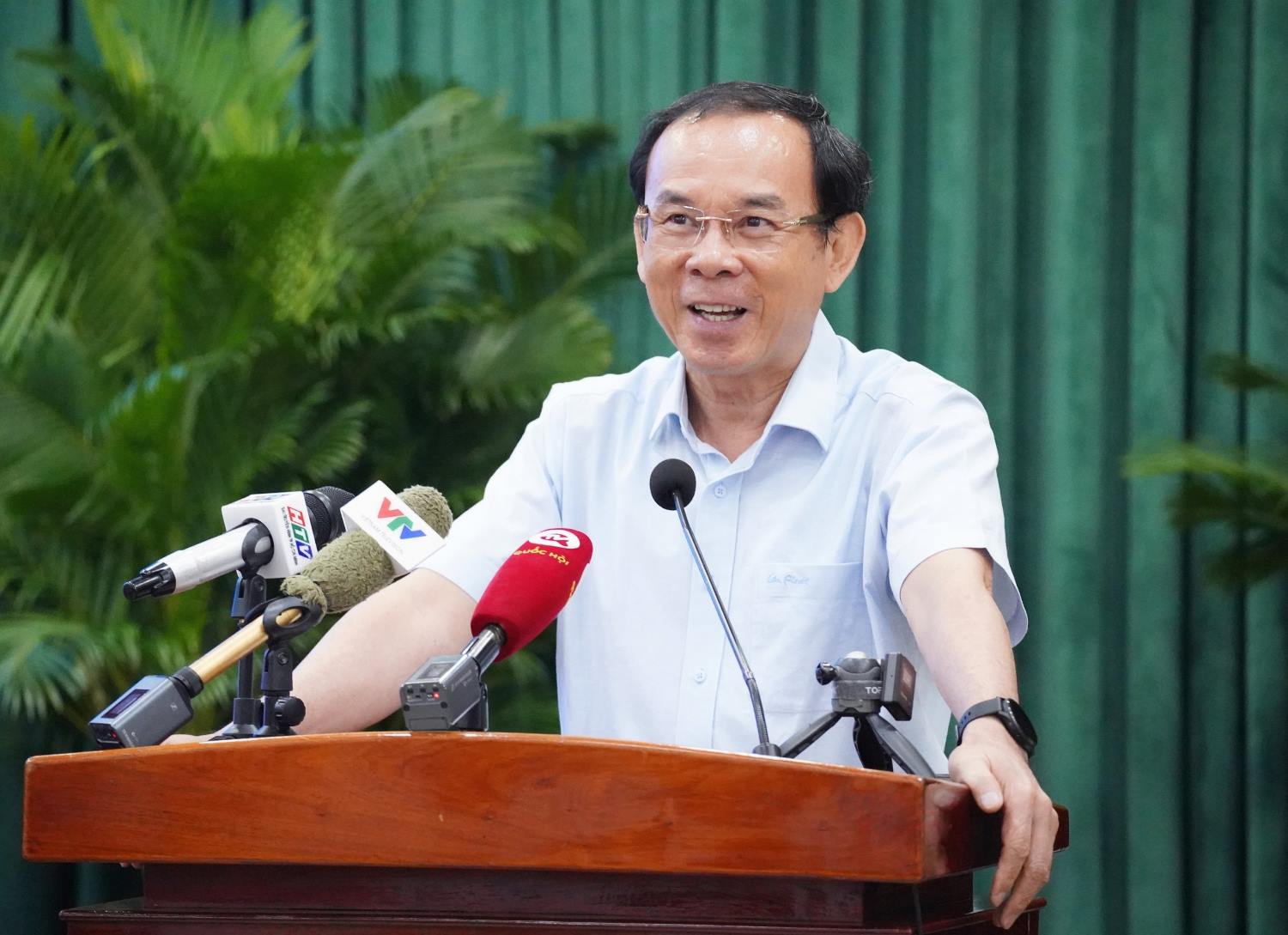 Bí thư Thành uỷ TPHCM Nguyễn Văn Nên phát biểu chỉ đạo hội nghị. Ảnh: THUẬN VĂN