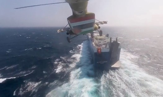 Houthi công bố đoạn video cướp tàu Israel ở Biển Đỏ vào ngày 20.11.2023. Ảnh chụp màn hình