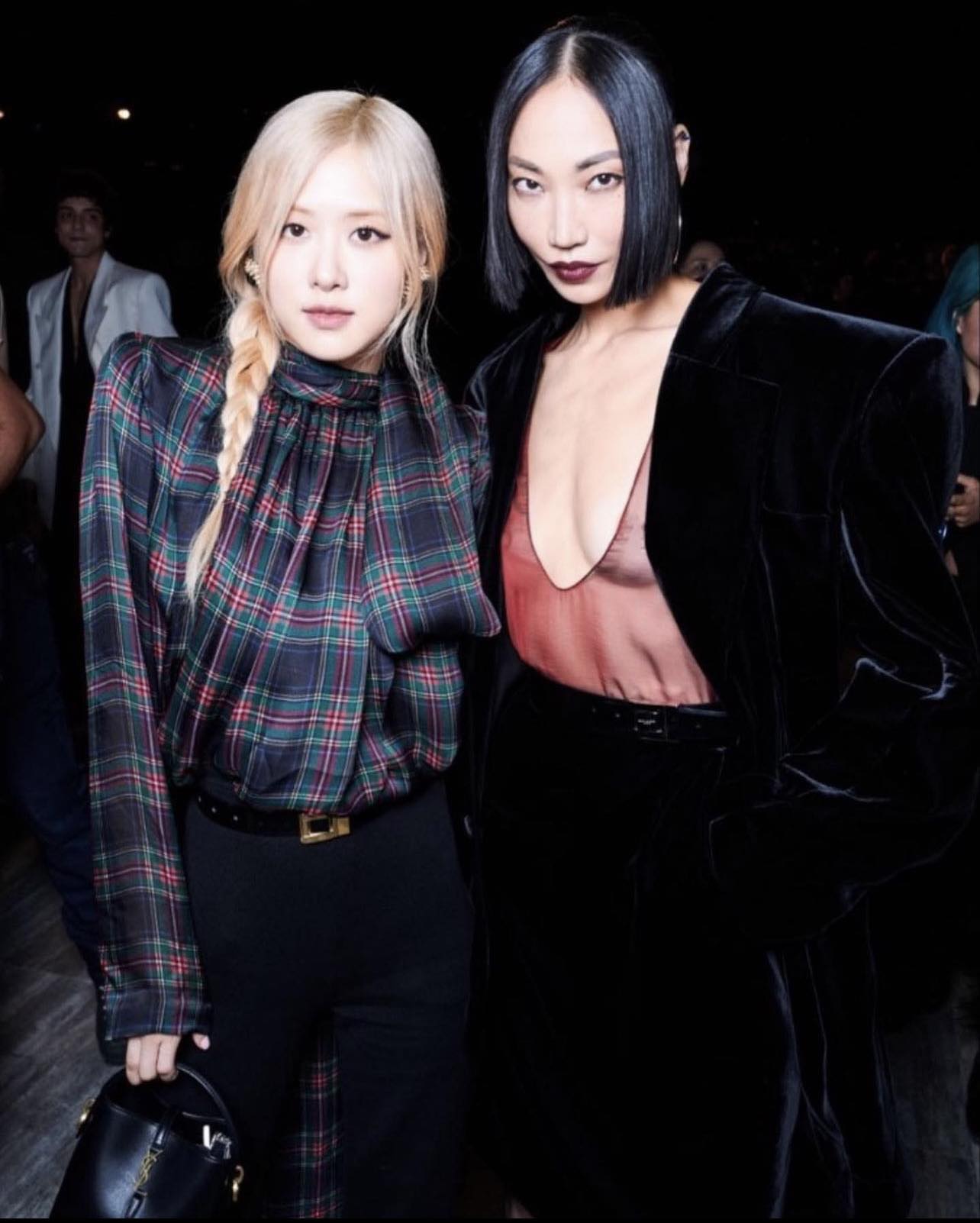 Rosé và Soo Joo Park tại một sự kiện thời trang. Ảnh: Instagram