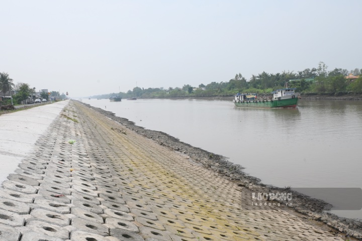 Toàn tuyến kênh Chợ Gạo dài 28,5 km, đi qua H.Châu Thành (Long An) và 4 đơn vị hành chính cấp huyện của Tiền Giang là Chợ Gạo, Gò Công, Gò Công Tây, Mỹ Tho. 