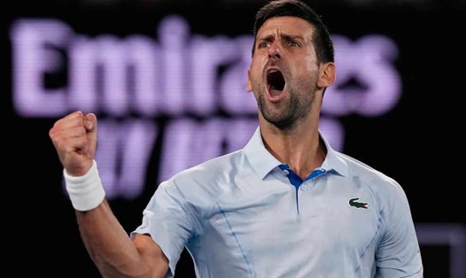 Noovak Djokovic mất nhiều thời gian để thắng ở vòng 1 Australian Open 2024. Ảnh: Sky Sports