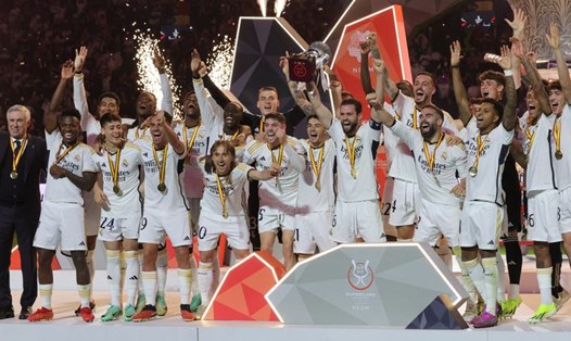 Real Madrid lần thứ 13 giành Siêu cúp Tây Ban Nha. Ảnh: El Mundo