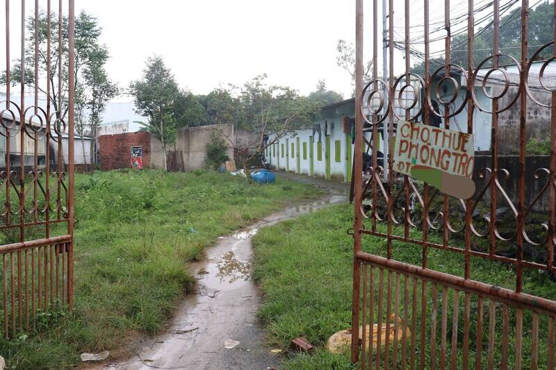 Các chủ nhà trọ tại Đà Nẵng phải giảm tiền, cải tạo lại nhà trọ. Ảnh: Nguyễn Linh