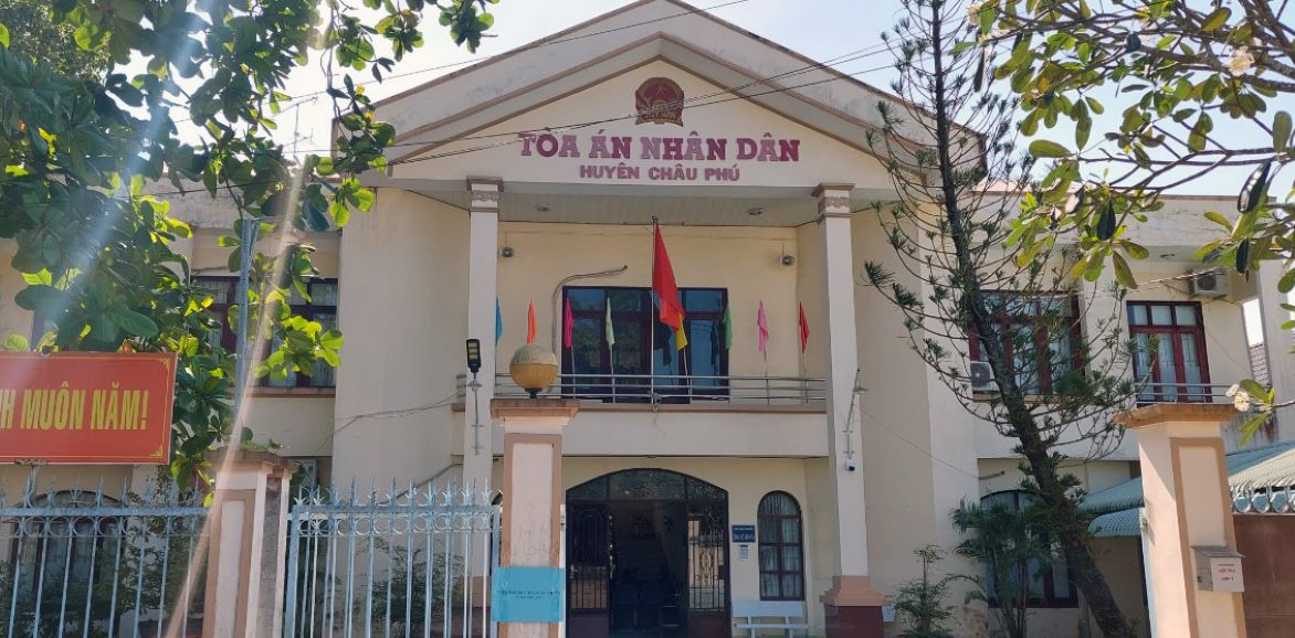 Trụ sở Tòa án nhân dân huyện Châu Phú. Ảnh: Lâm Điền