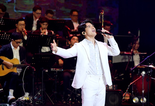 Ca sĩ Quốc Thiên phát hành EP nhạc xuân. Ảnh: NSCC.